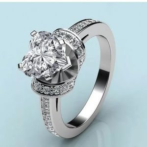 Gorgeous 925Silver Rings Heart White Sapphire Ring